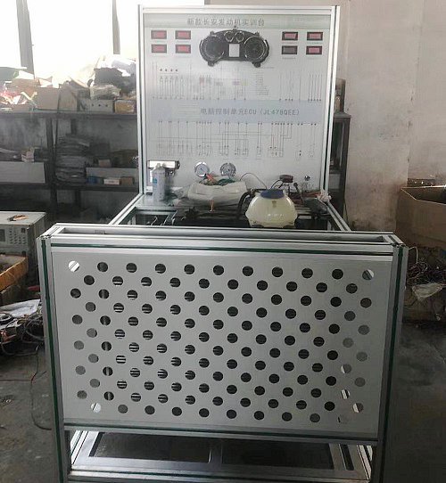 长安汽车发动机实训台