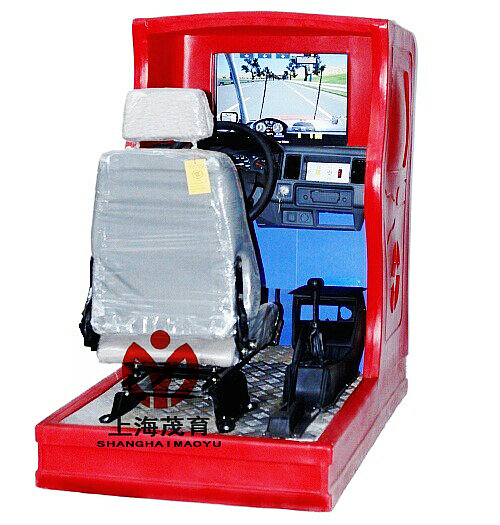 驾驶汽车模拟器(图2)