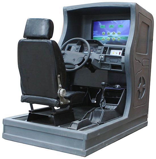 驾驶汽车模拟器(图3)