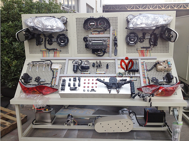 汽车电器综合考核实训台,汽车全车电器实训装置(图1)