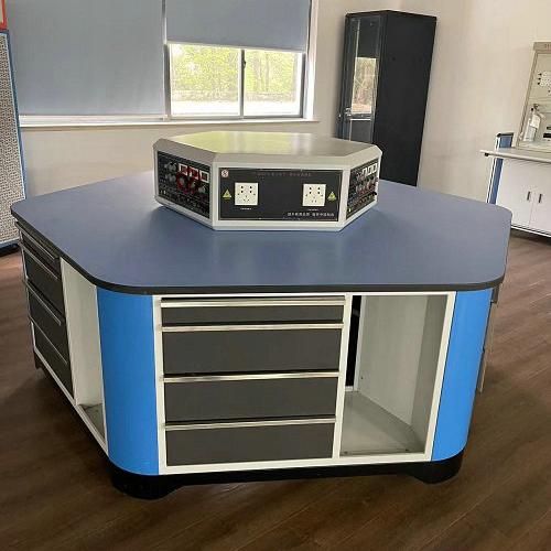 六工位电工技能实训考核装置(图1)