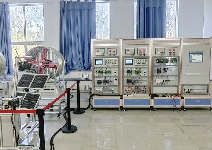 光伏发电设备安装与调试实训装置(图1) 光伏发电设备安装与调试实训装置(图1)