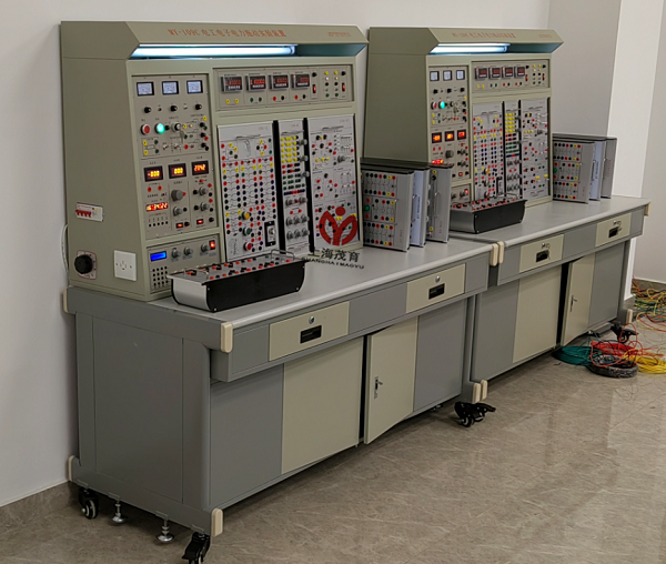 溧阳市巴中技术学院电工电子实训装置交付使用(图1) 溧阳市巴中技术学院电工电子实训装置交付使用(图1)