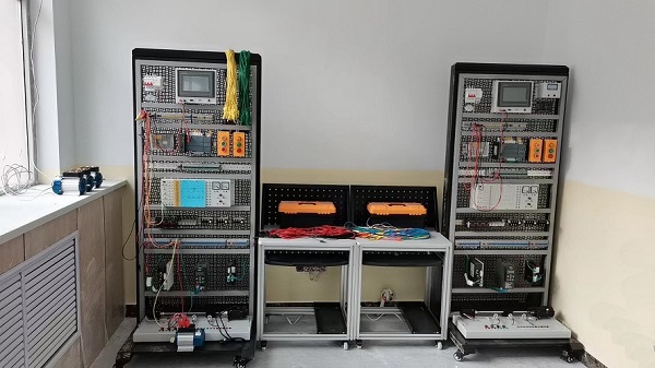 工业自动化网络控制实训装置(图1)