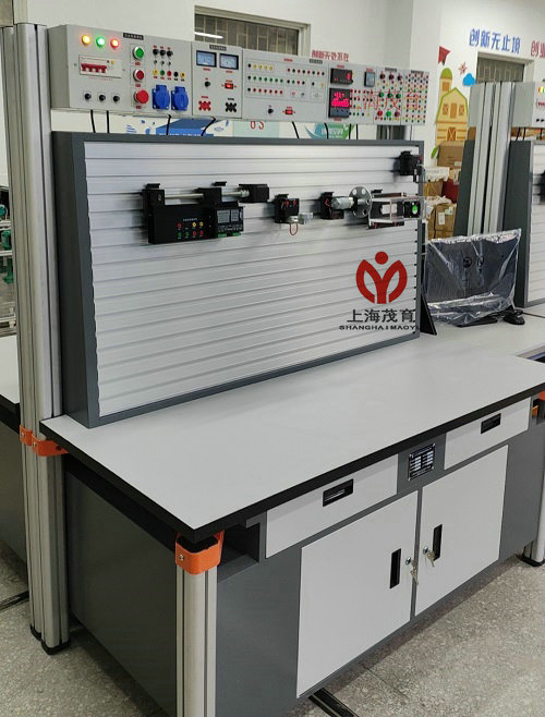 工业传感器检测及控制实训台(图1) 工业传感器检测及控制实训台(图1)