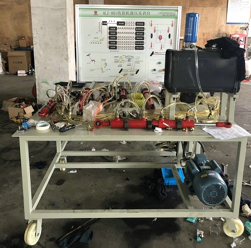 农机液压控制实训平台(图1) 农机液压控制实训平台(图1)
