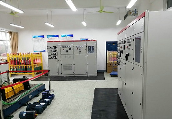 南阳师范学院机电实验室设备项目交付使用(图1) 南阳师范学院机电实验室设备项目交付使用(图1)