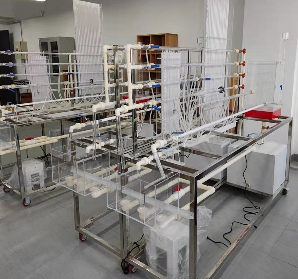 上海大学流体力学综合实验台项目交付使用(图1) 上海大学流体力学综合实验台项目交付使用(图1)