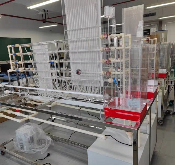 上海大学流体力学综合实验台项目交付使用(图2) 上海大学流体力学综合实验台项目交付使用(图2)