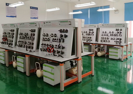 液压与气动技术实验室简介(图1) 液压与气动技术实验室简介(图1)