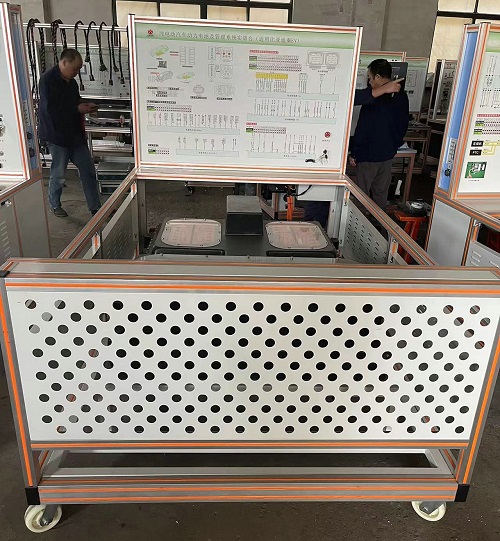 比亚迪E5电池管理系统实训平台