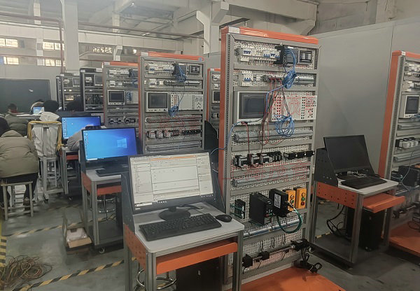 工业自动化实训室项目(图1) 工业自动化实训室项目(图1)