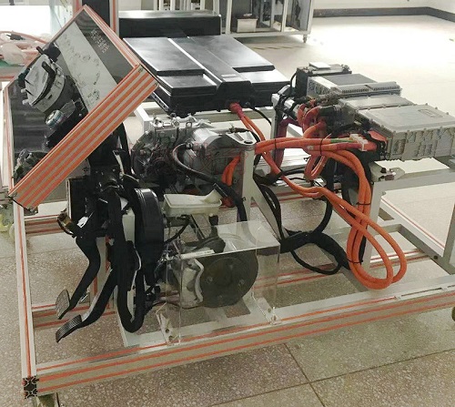 新能源整车数据及控制系统检测实训平台(图2)