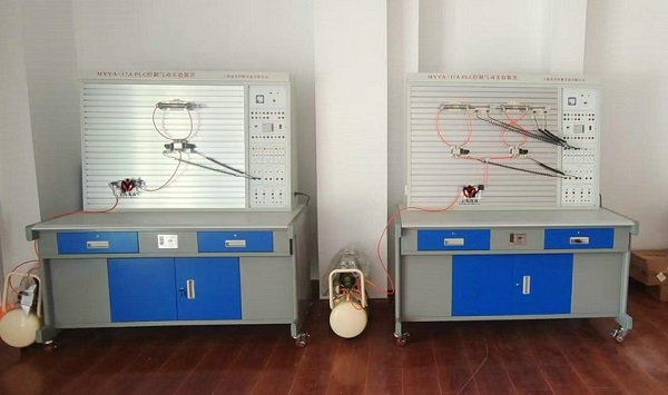 透明液压传动演示装置(图1)