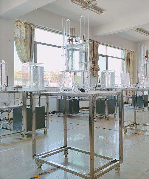 台式静水压强实验装置(图1) 台式静水压强实验装置(图1)