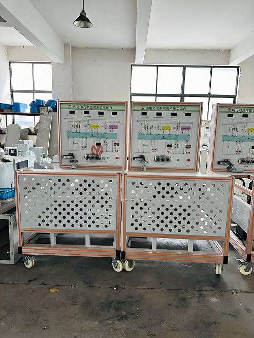 新能源汽车空调系统实训台(图1) 新能源汽车空调系统实训台(图1)