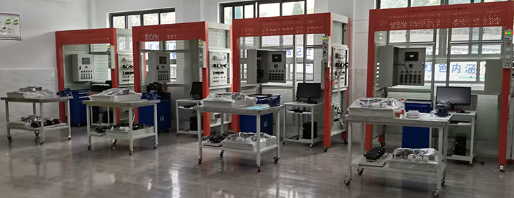 电气安装与维修实训考核装置(图1) 电气安装与维修实训考核装置(图1)