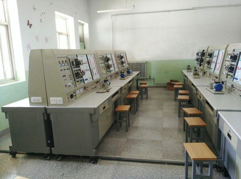 汾阳市高级职业中学维修电工实训装置项目(图1)