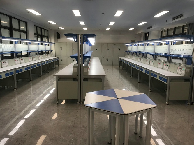 计算机组装与维护实验装置(图1)