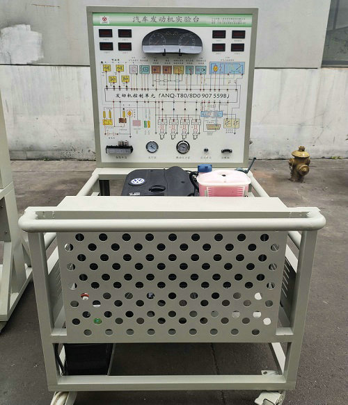 桑塔纳2000电控汽油发动机实训台