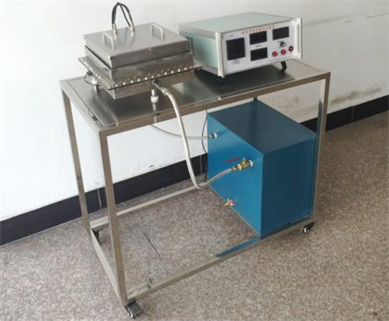 液体导热系数测试设备(图1) 液体导热系数测试设备(图1)