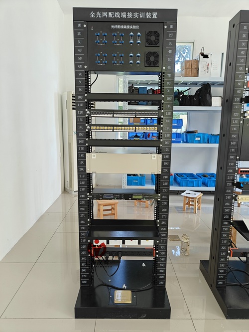 全光网配线端接实训装置(图1)