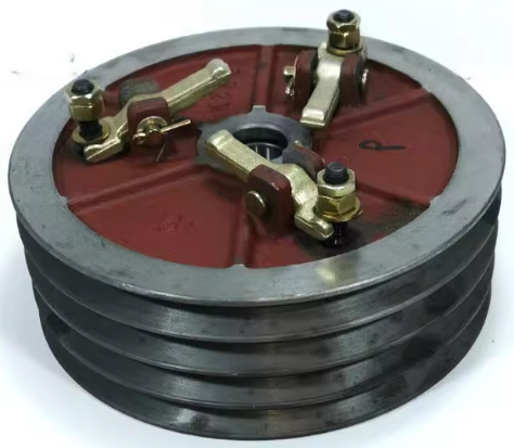 小型拖拉机离合器解剖模型(图2) 小型拖拉机离合器解剖模型(图2)