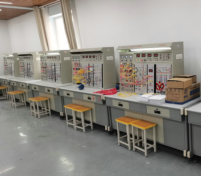 青岛西大高级技工学校电工电子实训室项目(图3) 青岛西大高级技工学校电工电子实训室项目(图3)