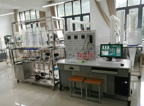 六盘水师范学院三容水箱控制系统实验装置(图2) 六盘水师范学院三容水箱控制系统实验装置(图2)