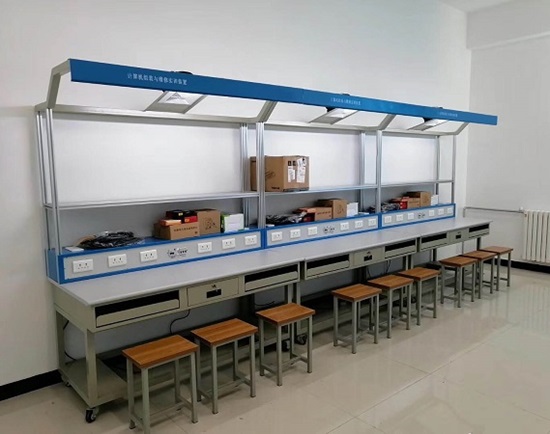 沧州工贸学校计算机组装与维护实验台(图1) MY-114B计算机组装与维护实验台1.jpg