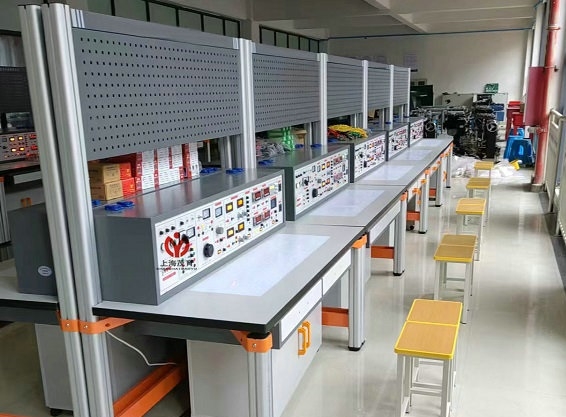 汽车电工电子实训台