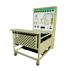 奥迪A6发动机自动空调实训台