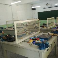 广西医科大学钳工实验室项目